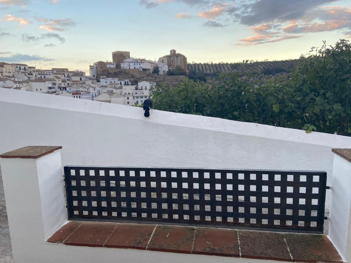 Casa Hay Que Vivir El Momento Apartment Setenil De Las Bodegas Exterior photo